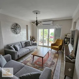 Meltem Özgün sitesinde köşe katta 3+1 daire satılık — fotoğraf 2